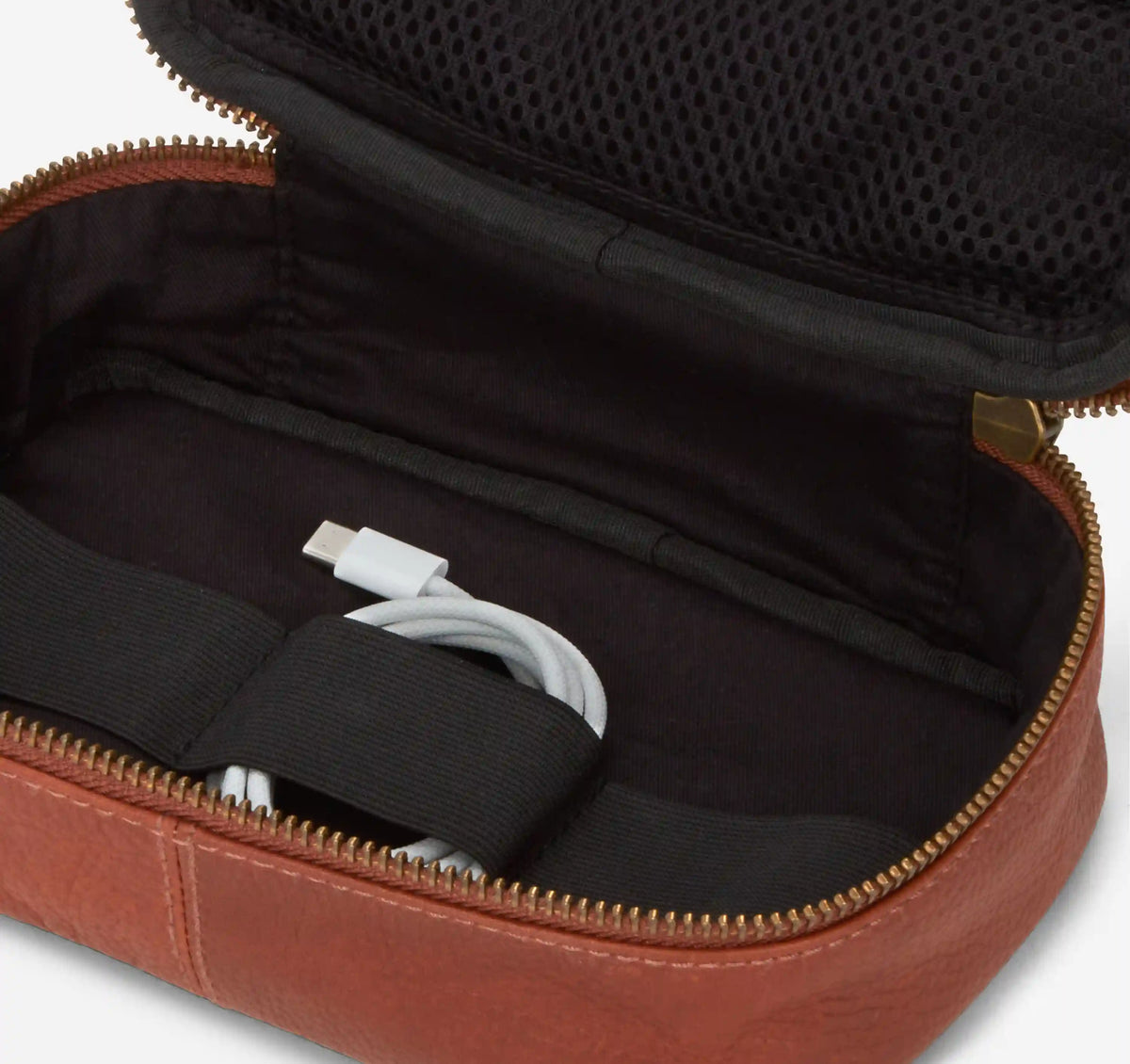 Pebbled Cord Organizer - Tan