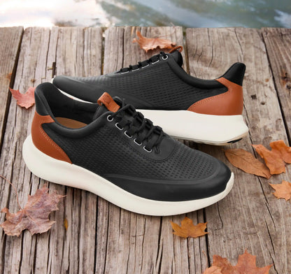 Amherst 2.0 Embossed U-Throat - Black Full Grain