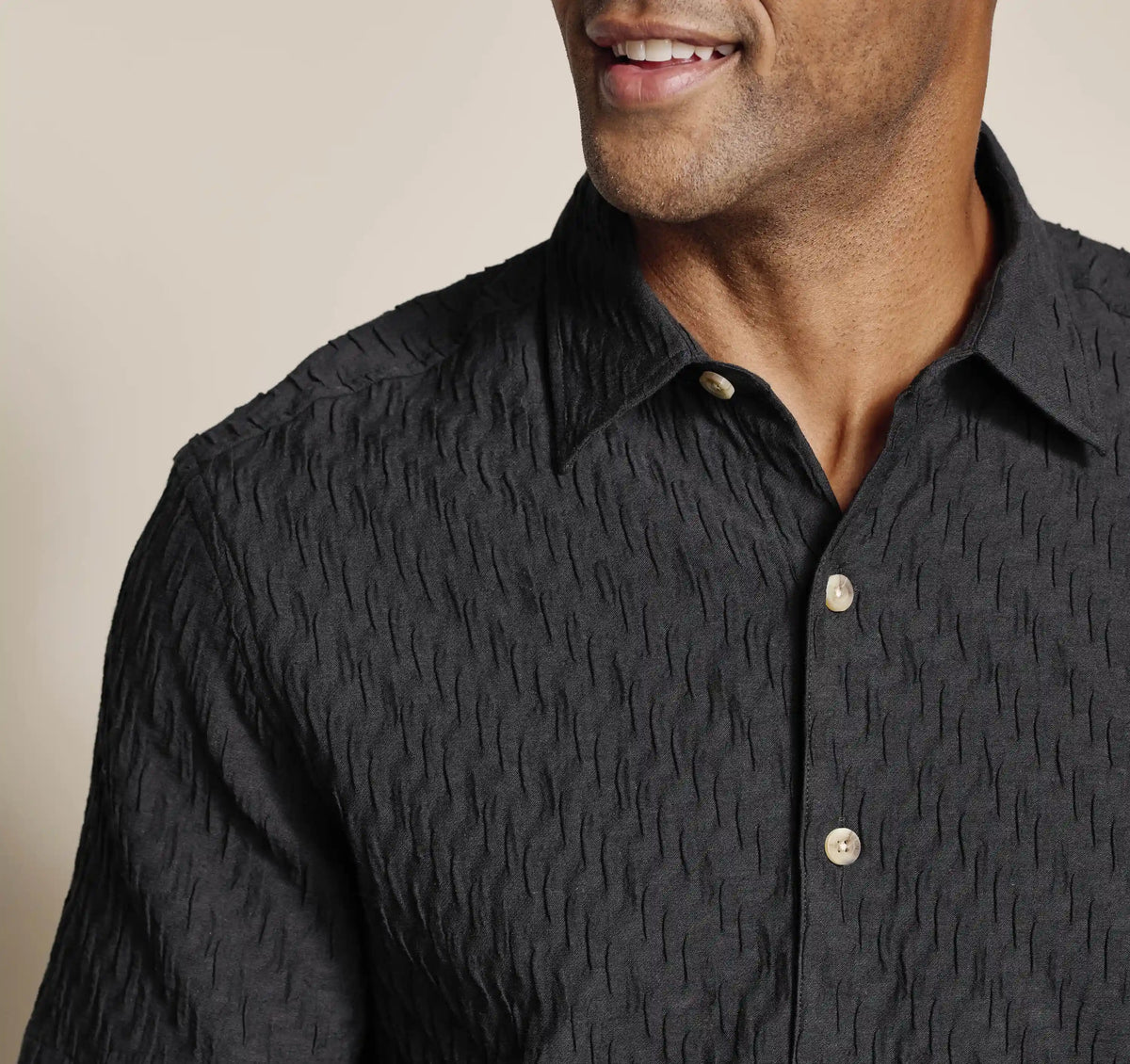Monterey Textured Short-Sleeve Shirt - Black Diagonal Bar