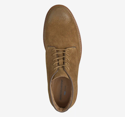 Ripley Chukka Boot - Snuff Waxed Suede