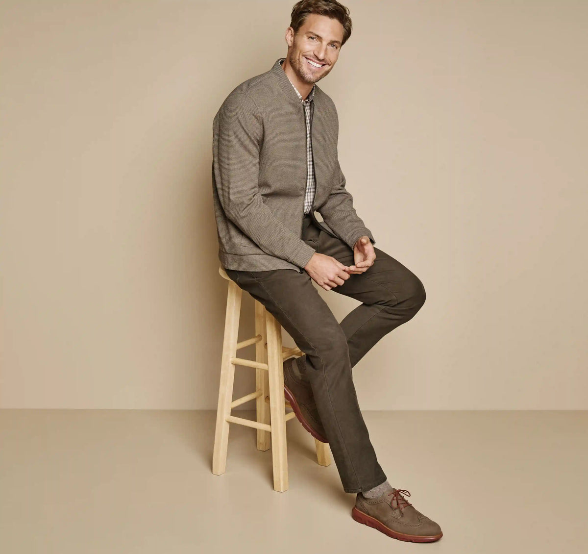 Patterned Full-Zip - Brown
