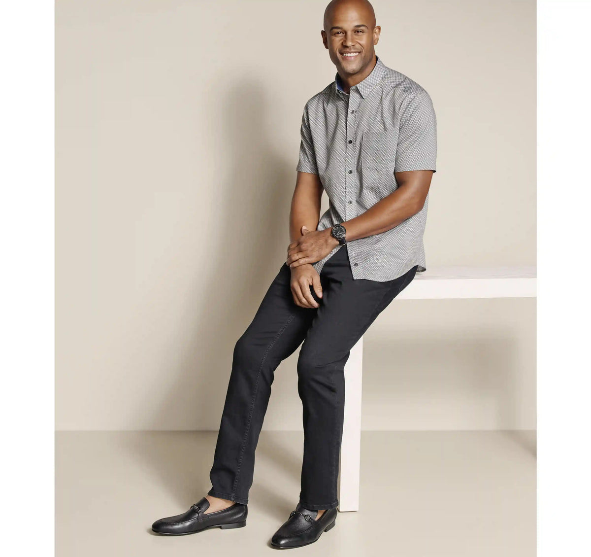 Logan Printed Short-Sleeve Shirt - Gray Diamond Grid