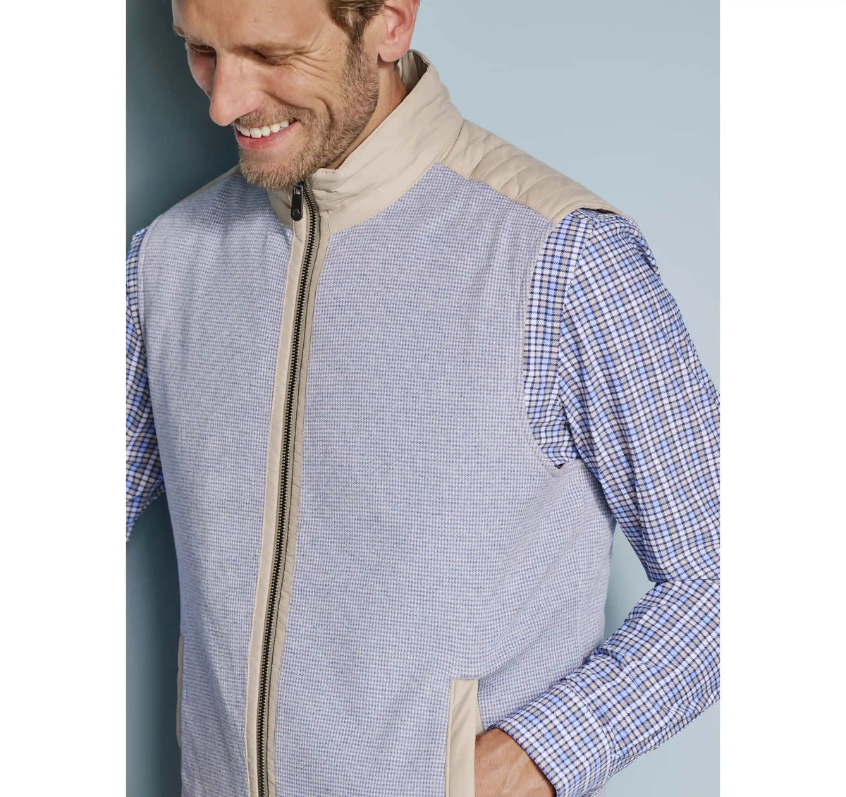 Kenner Reversible Vest - Taupe/Light Blue Micro Houndstooth