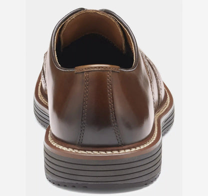 Upton Wingtip - Tan Full Grain