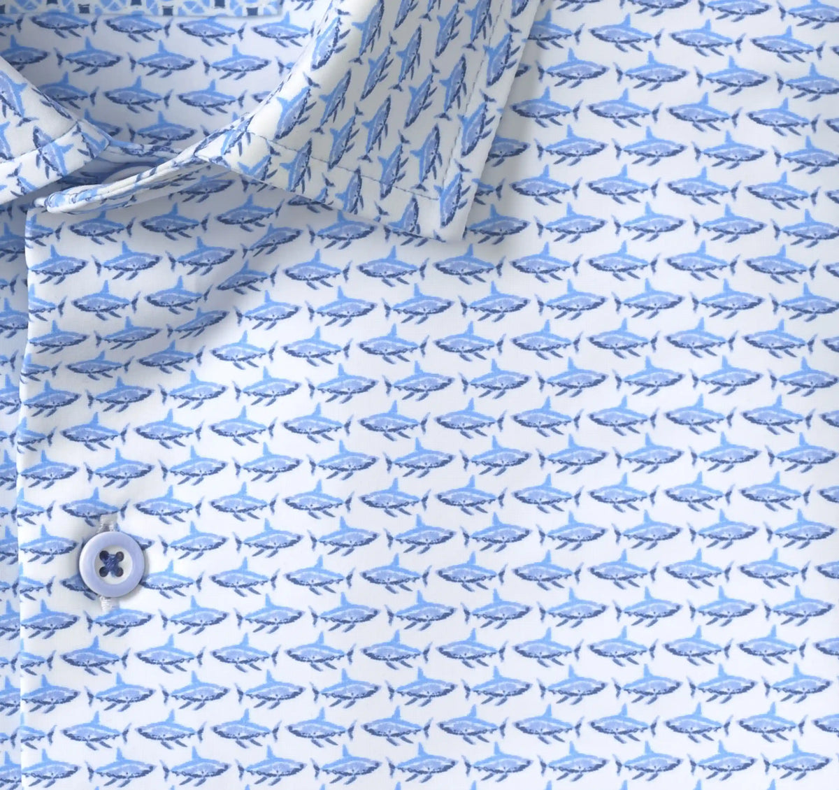 XC+™ Motion Short-Sleeve Print Knit Shirt - White/Blue Shark