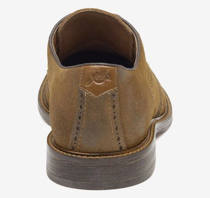 Ripley Wingtip - Snuff Waxed Suede